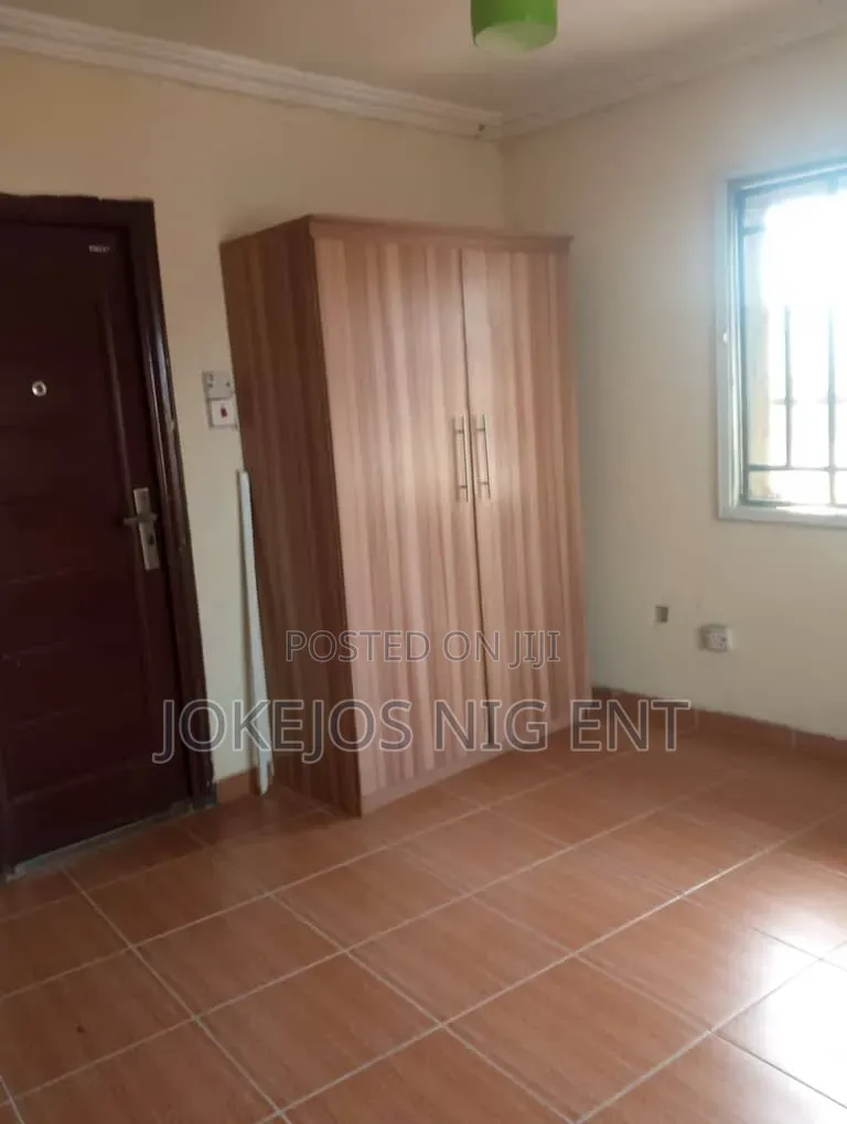 5bdrm Bungalow in Eleko Junction Ibeju for sale