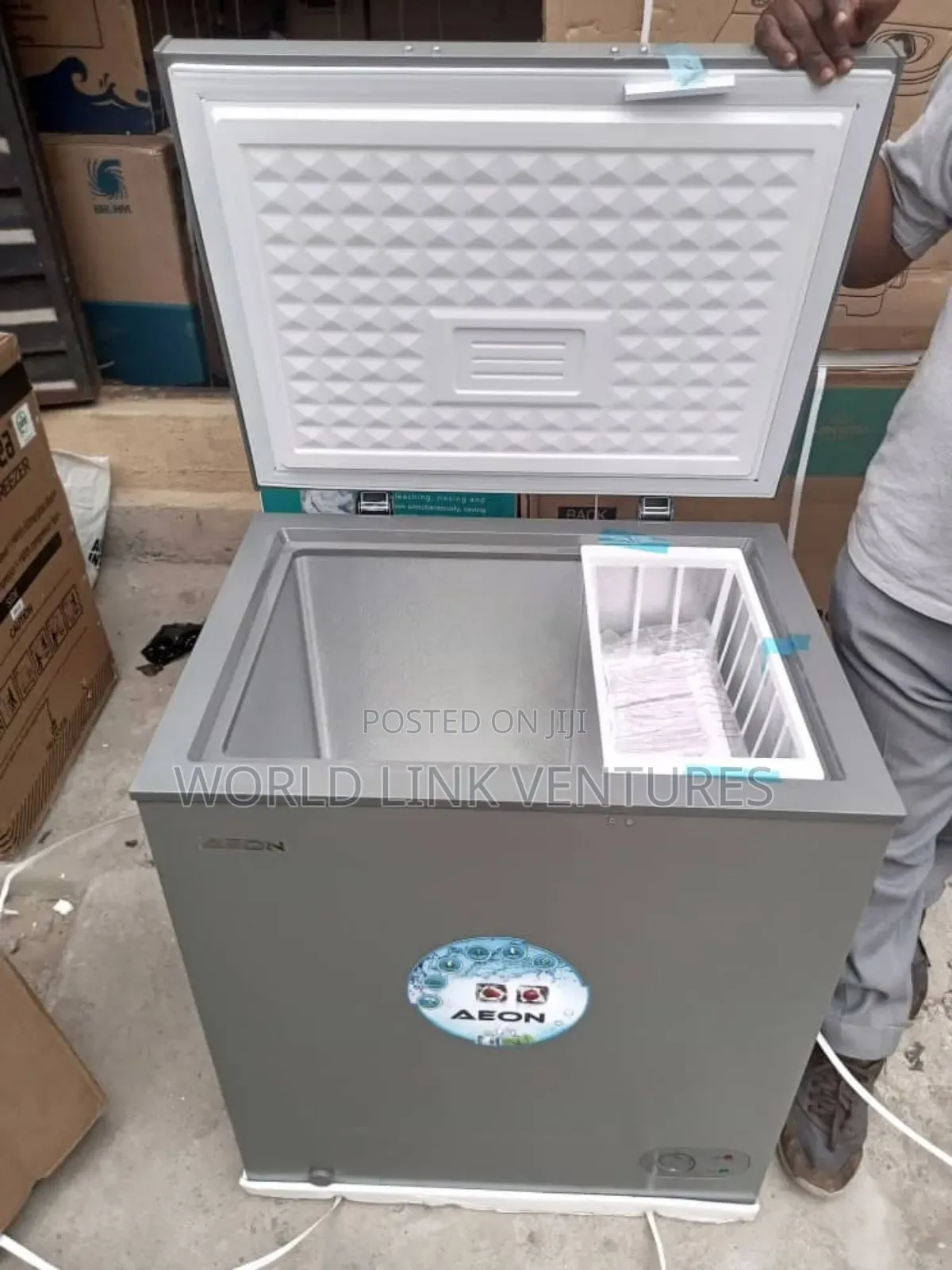 Aeon Chest Freezer 200 Liters Model 200 Model,