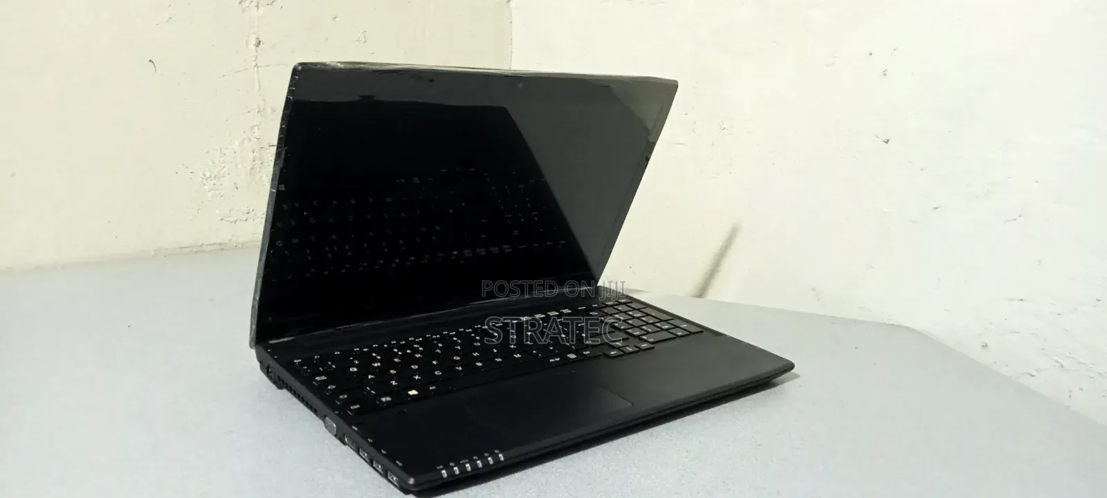 Laptop Fujitsu Lifebook A555 8GB Intel Core i3 HDD 500GB