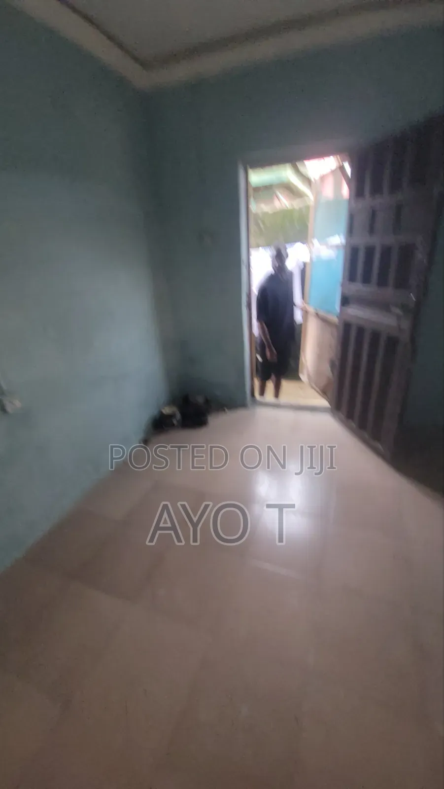 Studio Apartment in Bariga for rent