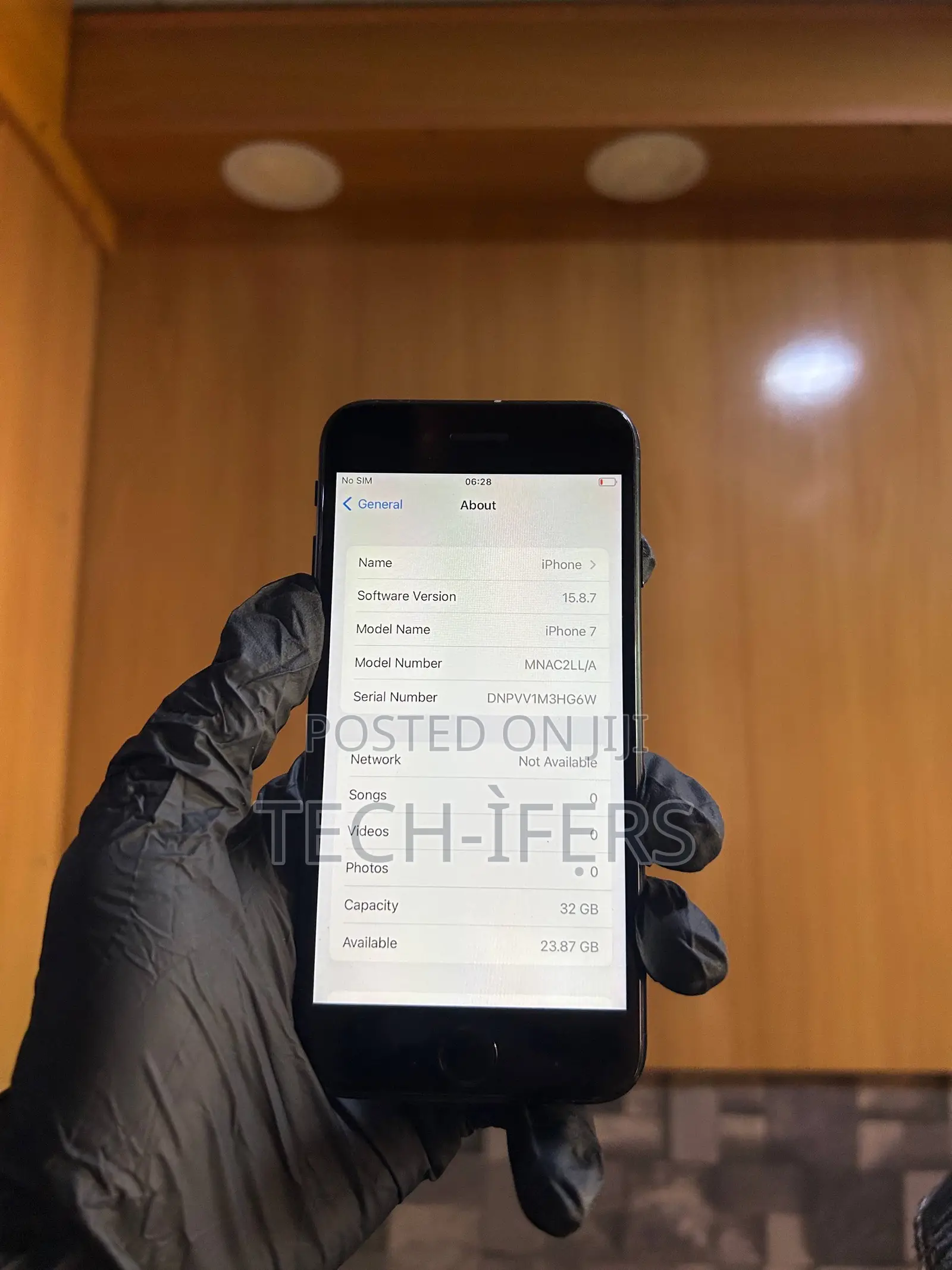 Apple iPhone 7 32 GB Black