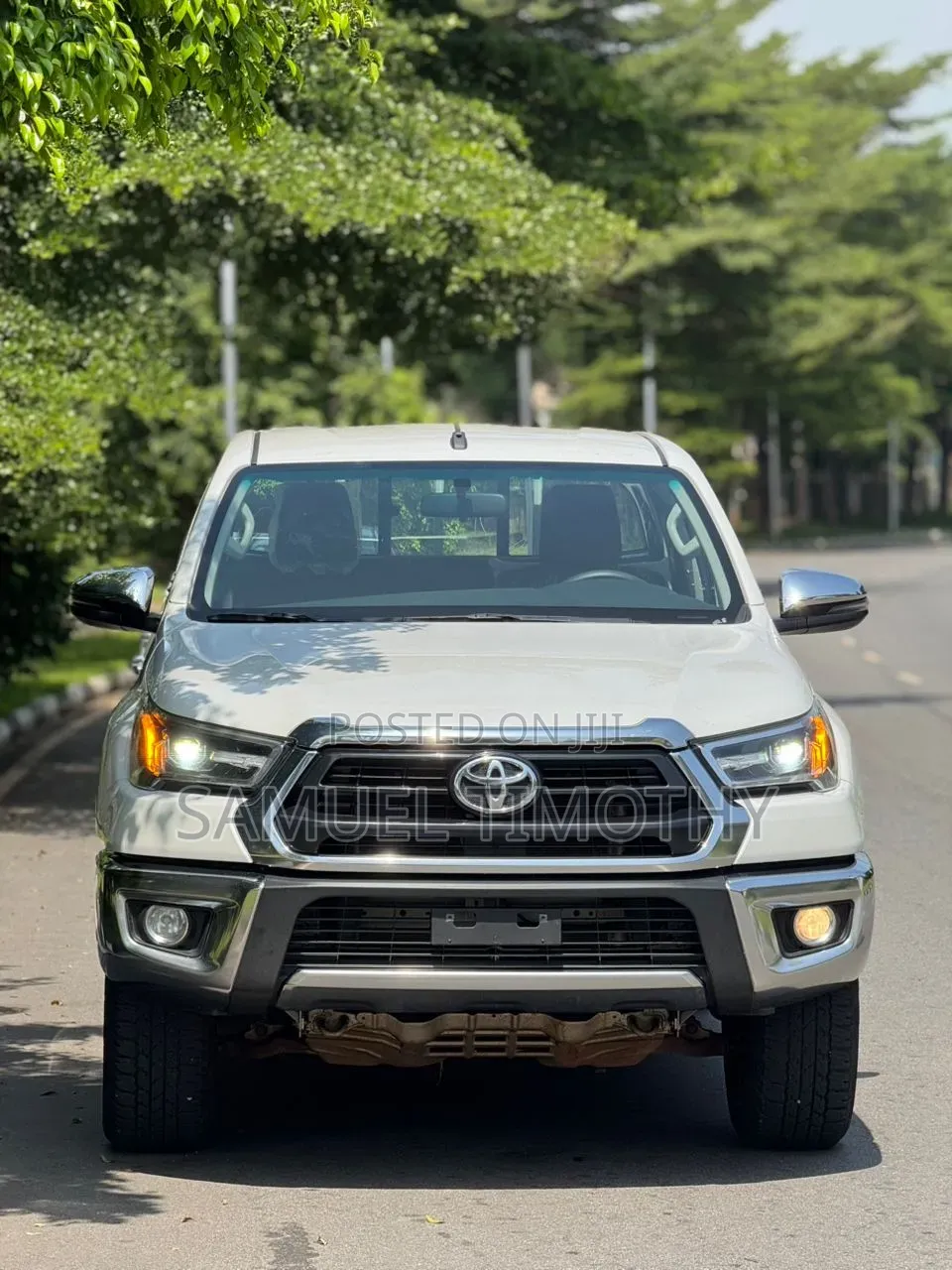 New Toyota Hilux 2025 White