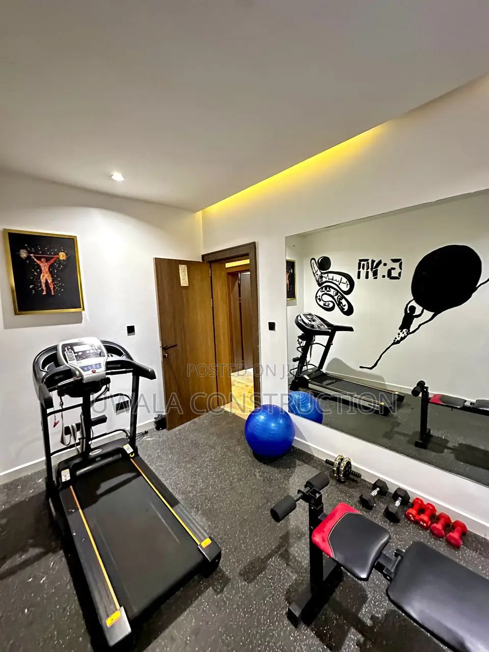 Ultra-Modern 3-Bedroom Smart Short-Let With Lounge Balcony – Wuse 2
