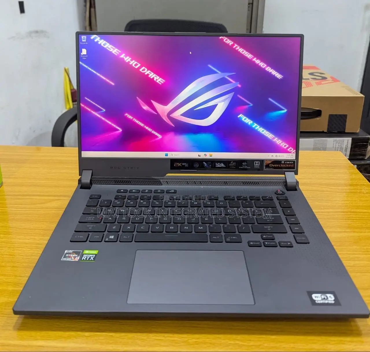 Laptop Asus ROG Strix G15 G512 16GB AMD Ryzen 9 SSD 1T