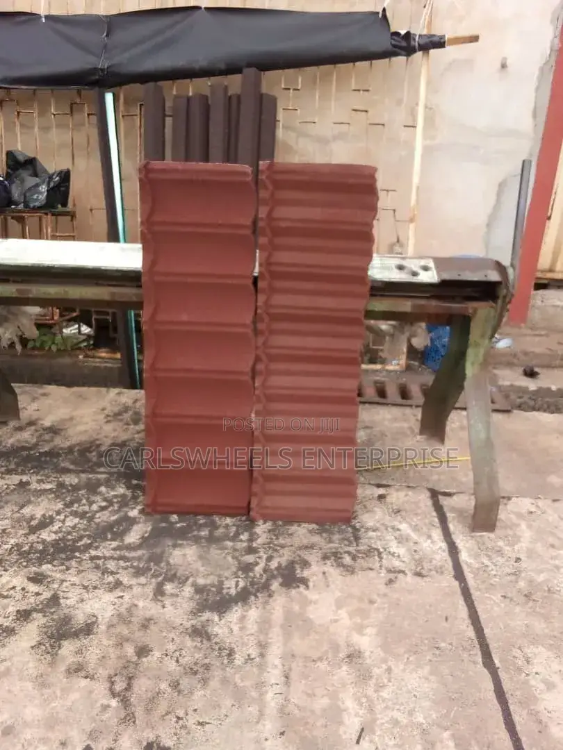 High Grade Bond Red Roofing Sheet
