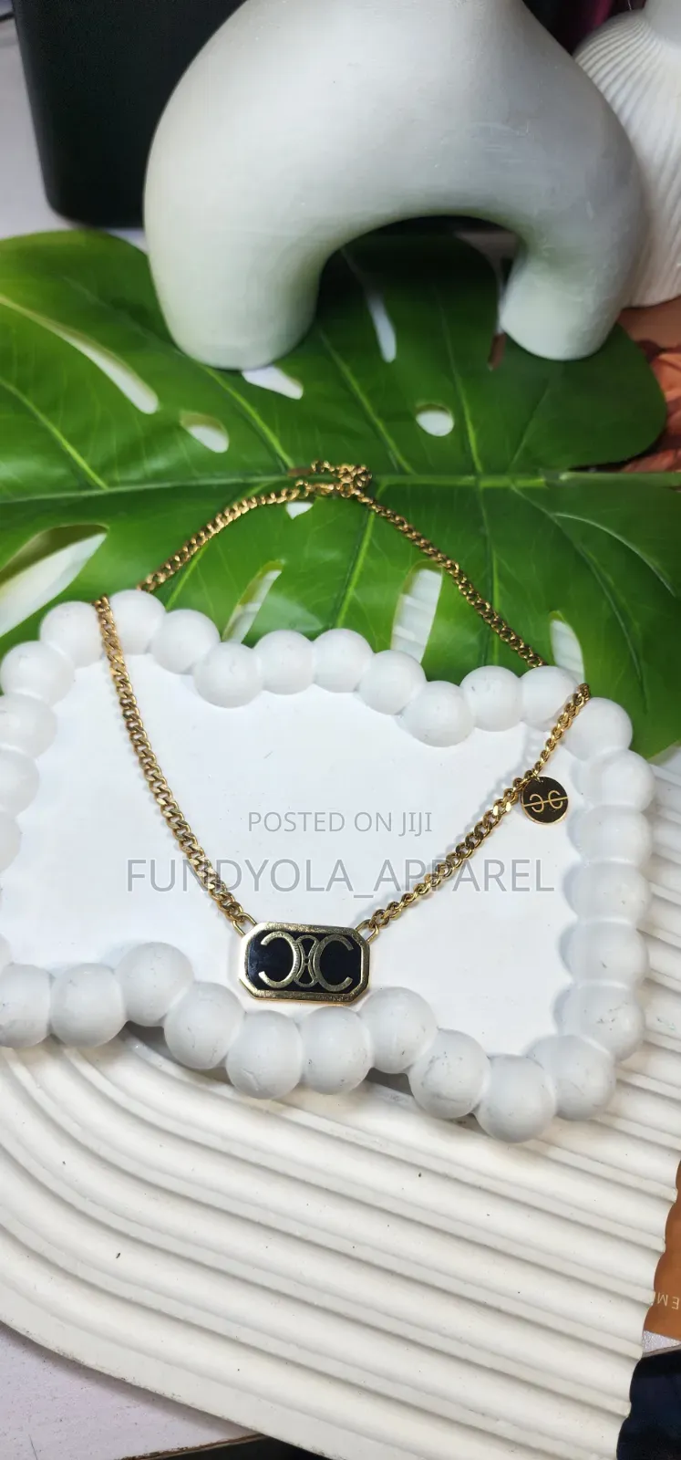 Noir Emblem Chain Necklace