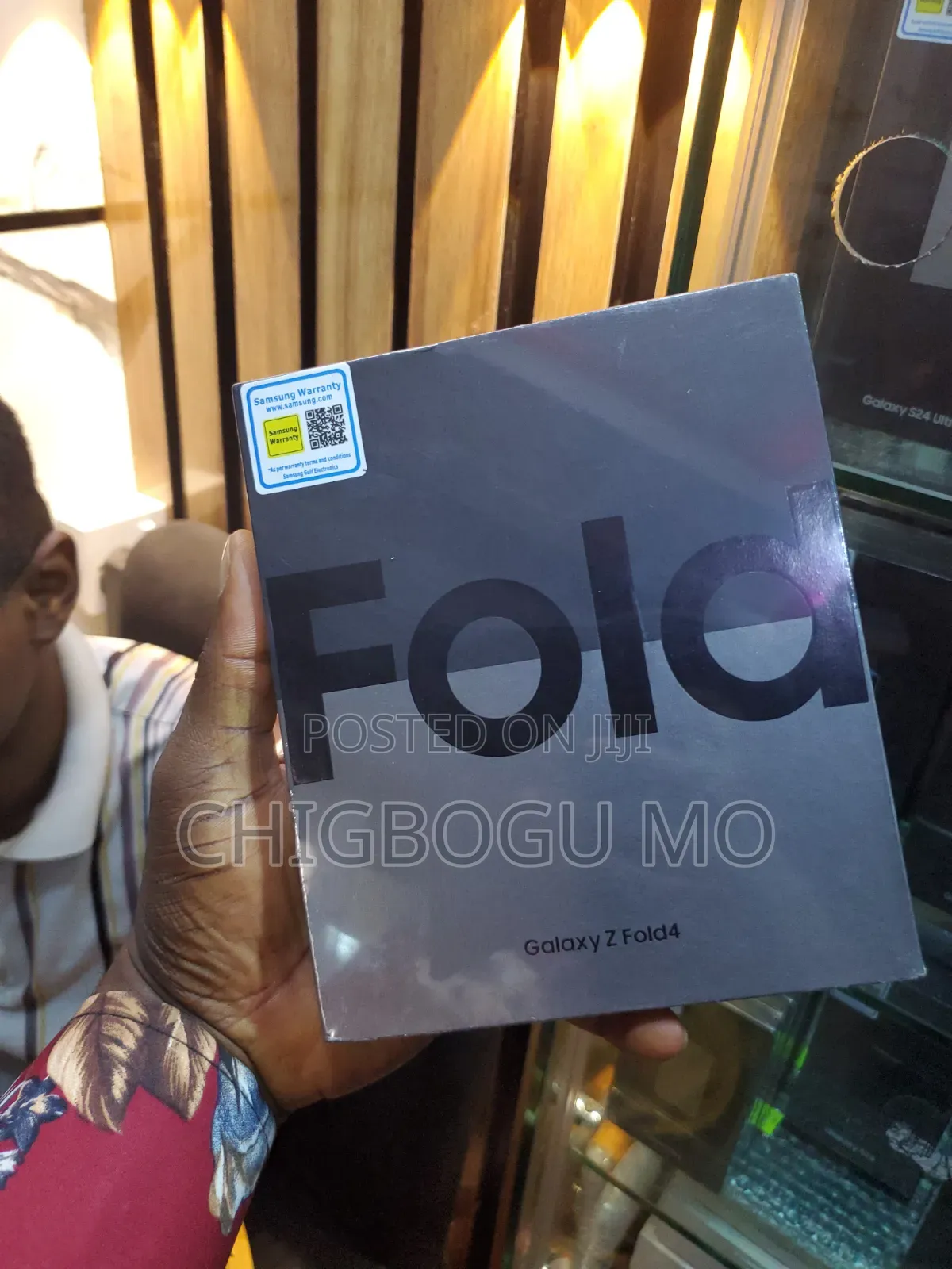 New Samsung Galaxy Z Fold4 512 GB Gray