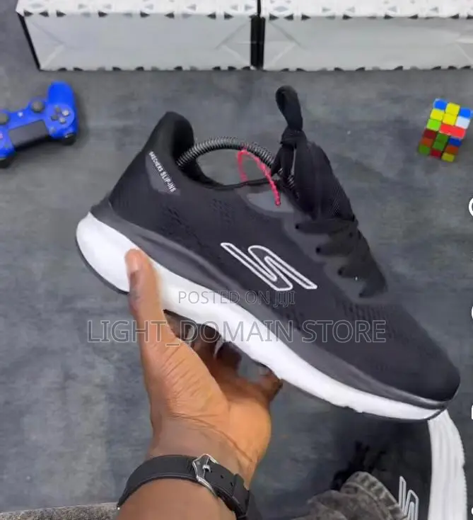High Quality Skechers Slip-Ins Sneakers