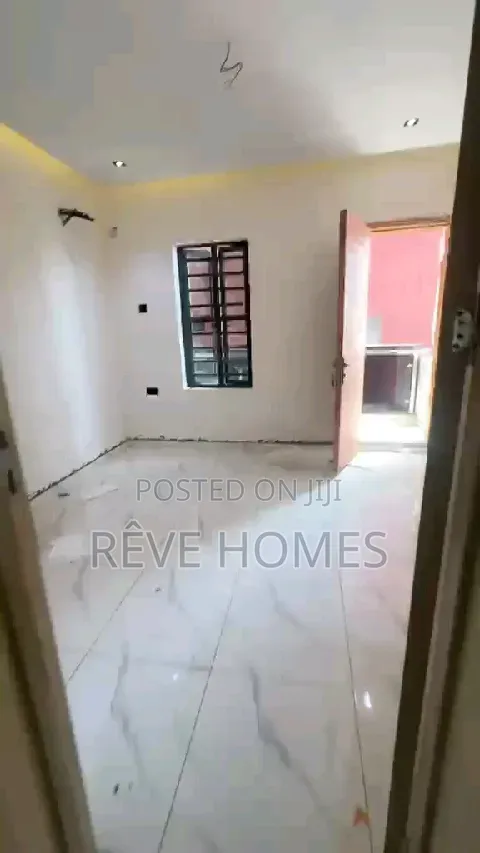 2bdrm Block of Flats in Shomolu / Shomolu for rent