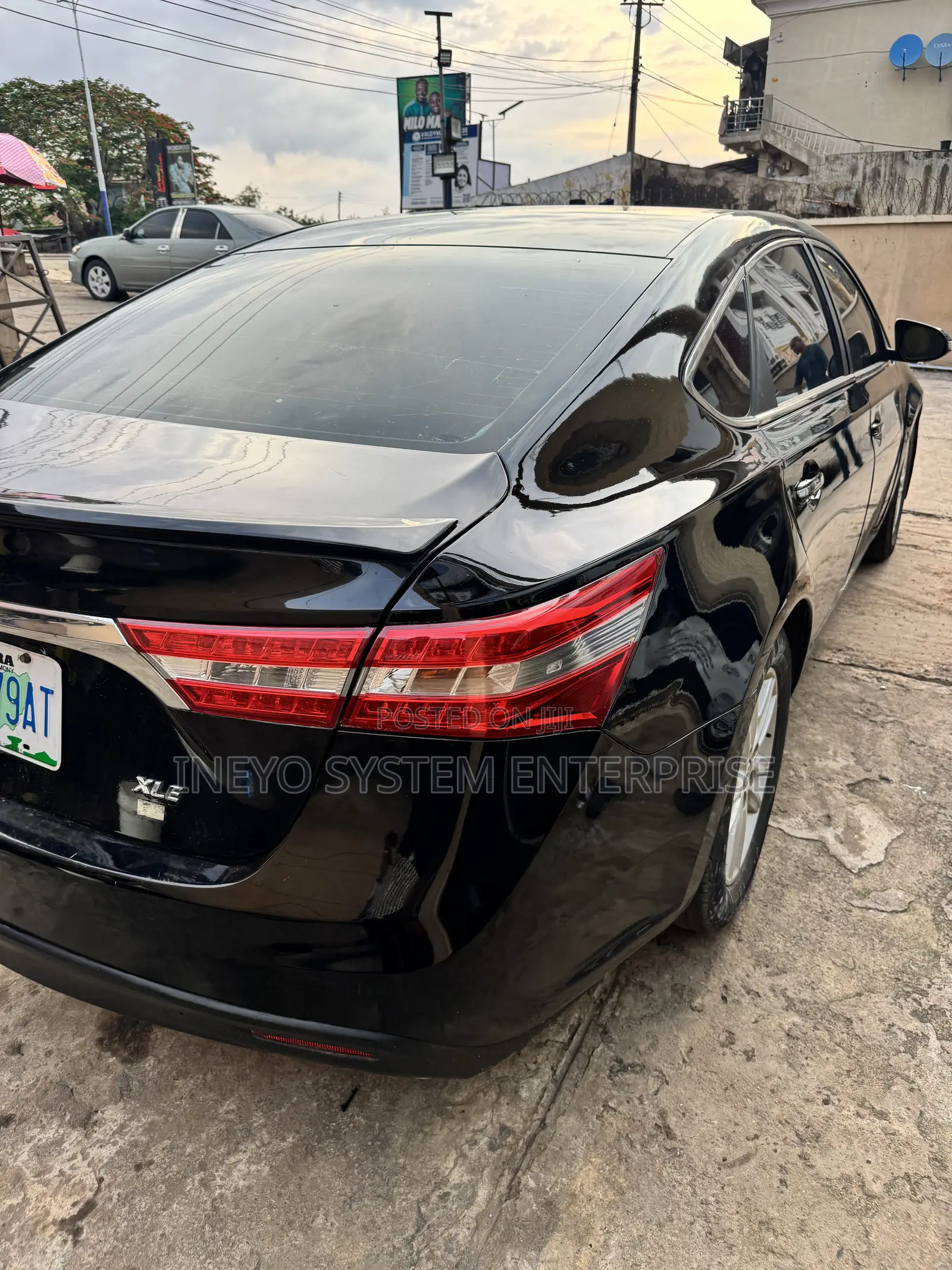 Toyota Avalon XLE 4dr Sedan (3.5L 6cyl 6A) 2014 Black