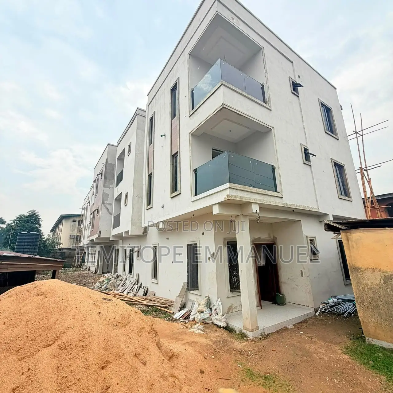 Furnished 3bdrm Apartment in Agege for sale