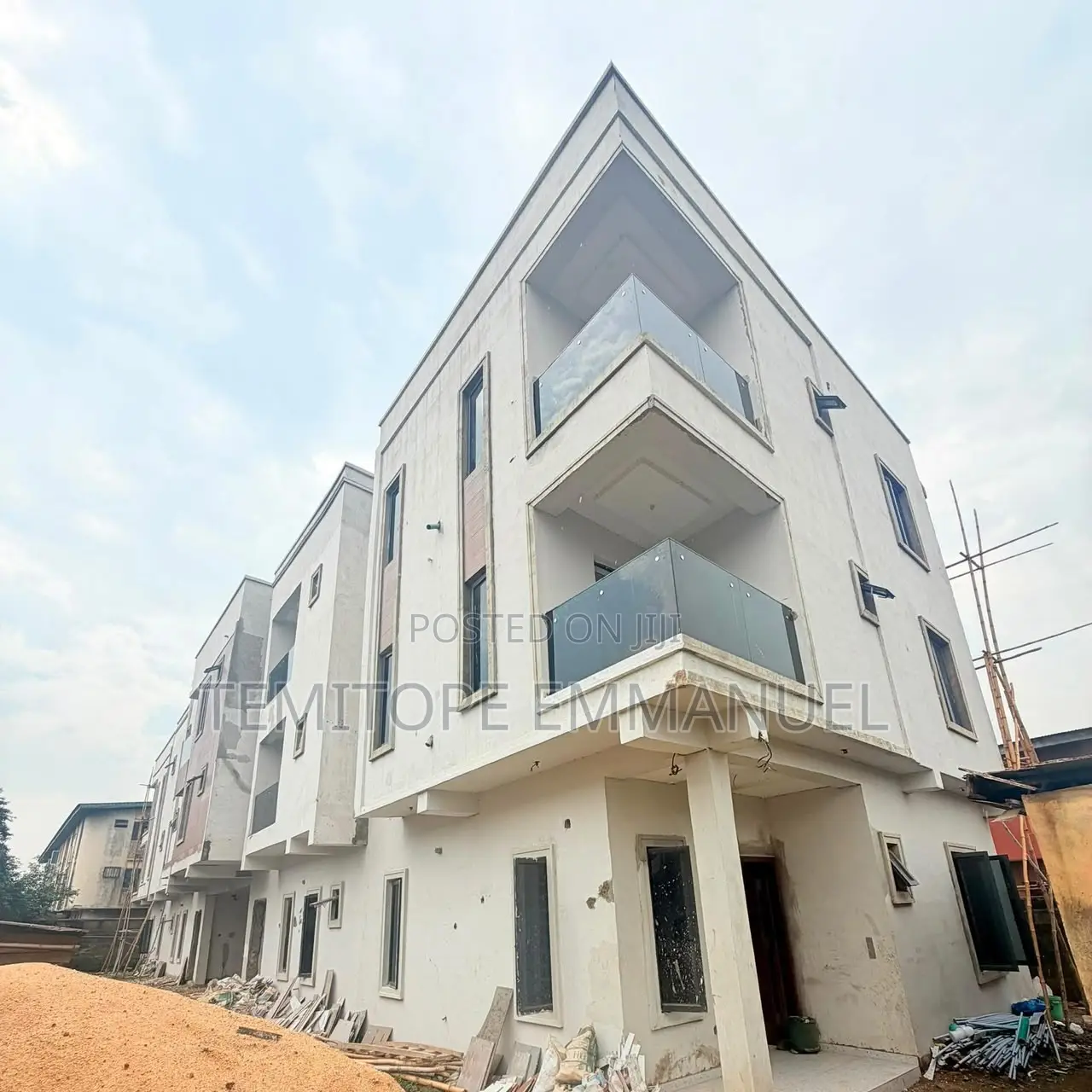 Furnished 3bdrm Apartment in Agege for sale