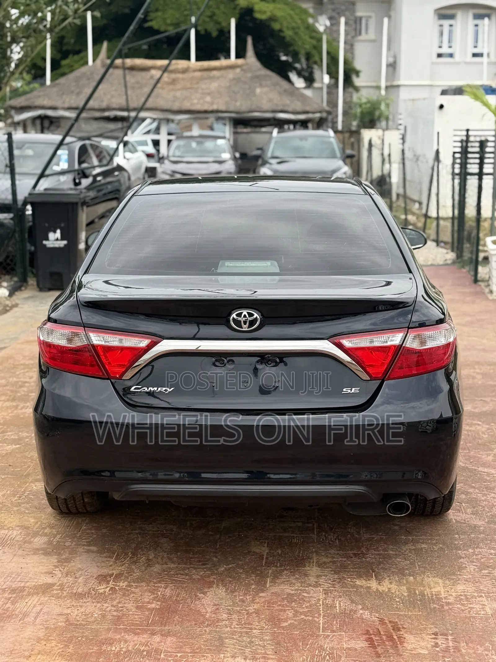 Toyota Camry SE 4dr Sedan (2.5L 4cyl 6A) 2017 Black