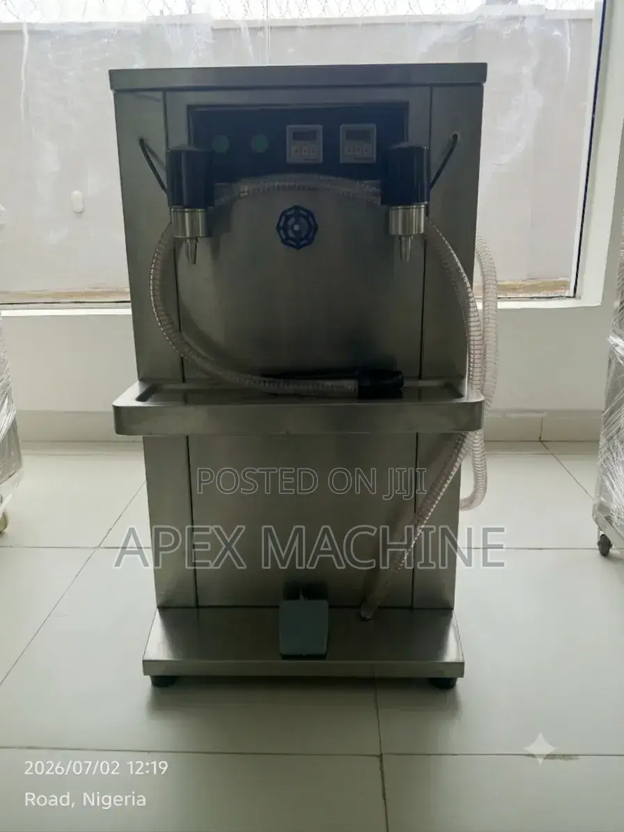 Ml- W10 Two Head Liquid Oil Water Filling Machine