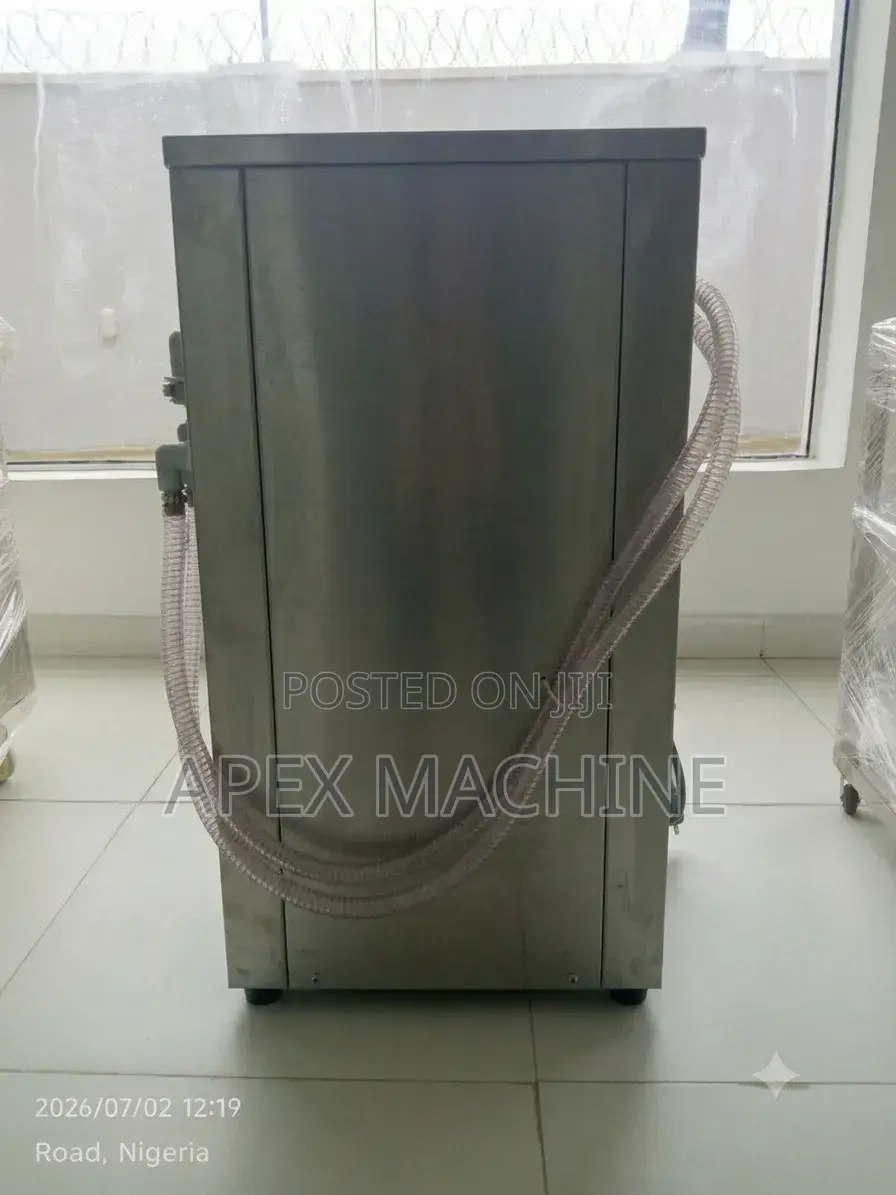 Ml- W10 Two Head Liquid Oil Water Filling Machine