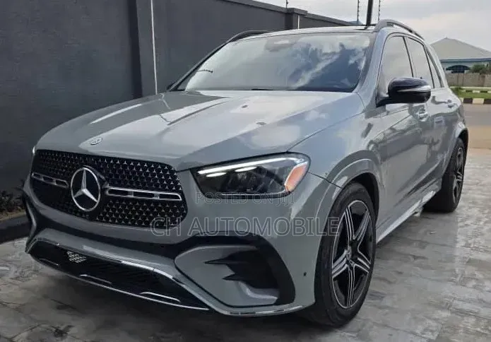 Mercedes-Benz GLE-Class GLE 450d 4MATIC 2024 Ivory