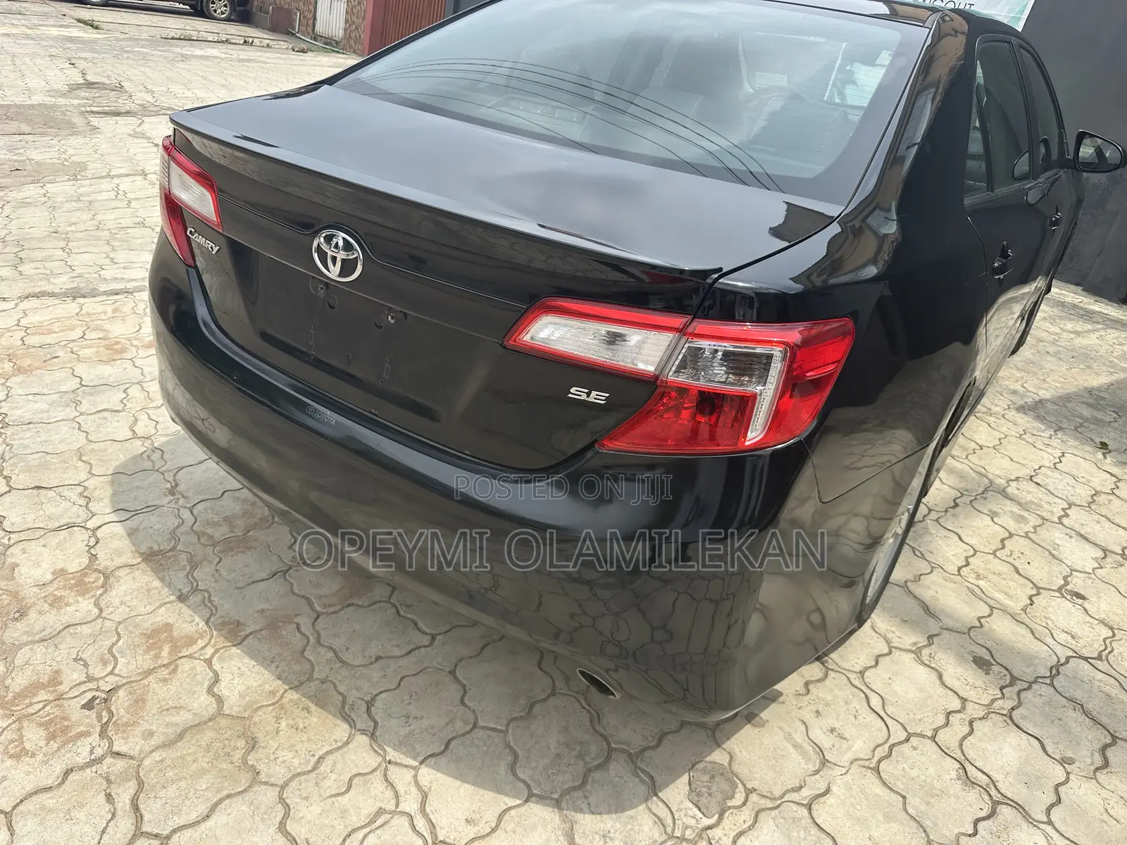 Toyota Camry SE 4dr Sedan (2.5L 4cyl 6A) 2012 Black