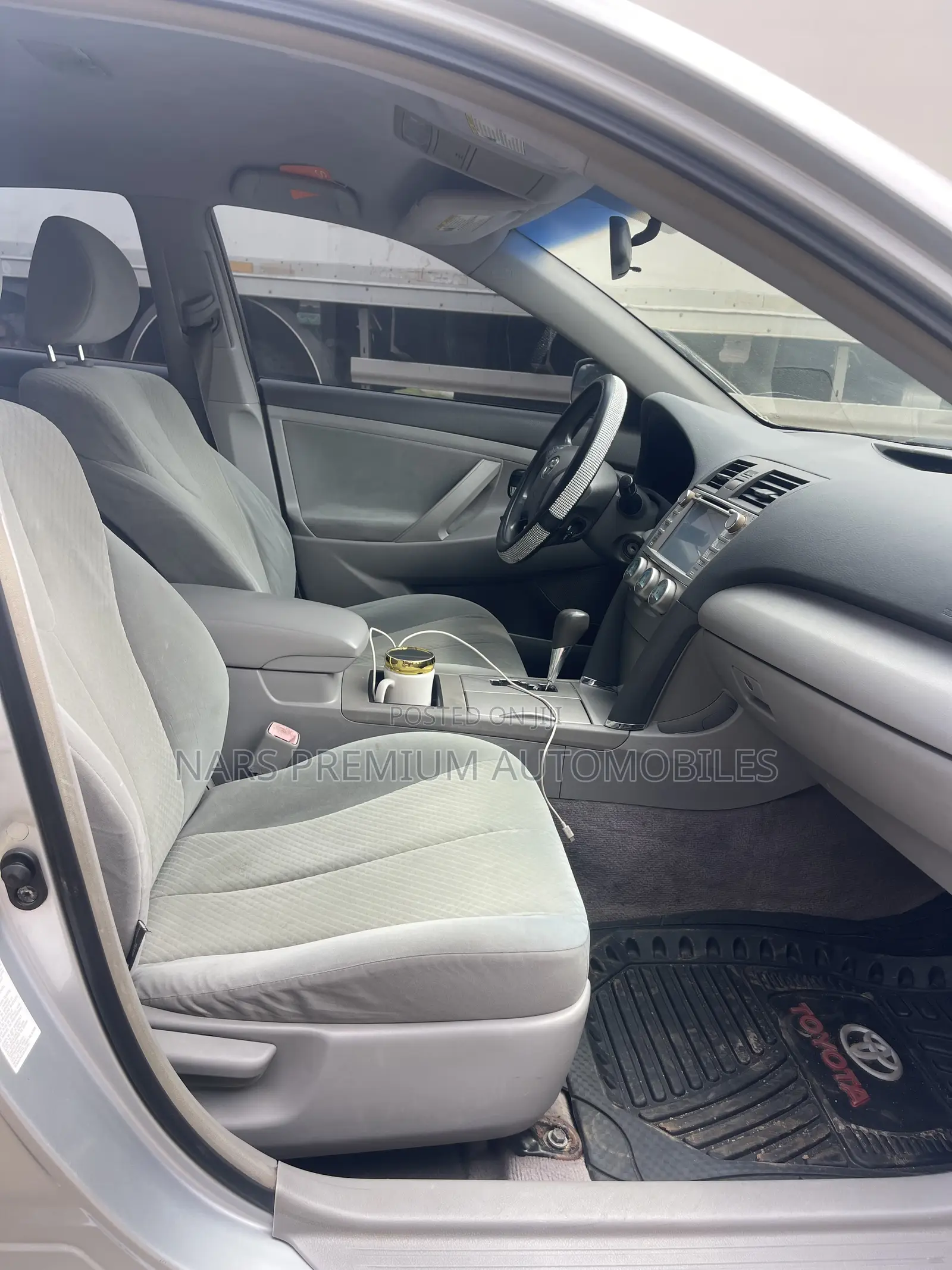 Toyota Camry LE 4dr Sedan (2.4L 4cyl 5A) 2007 Silver