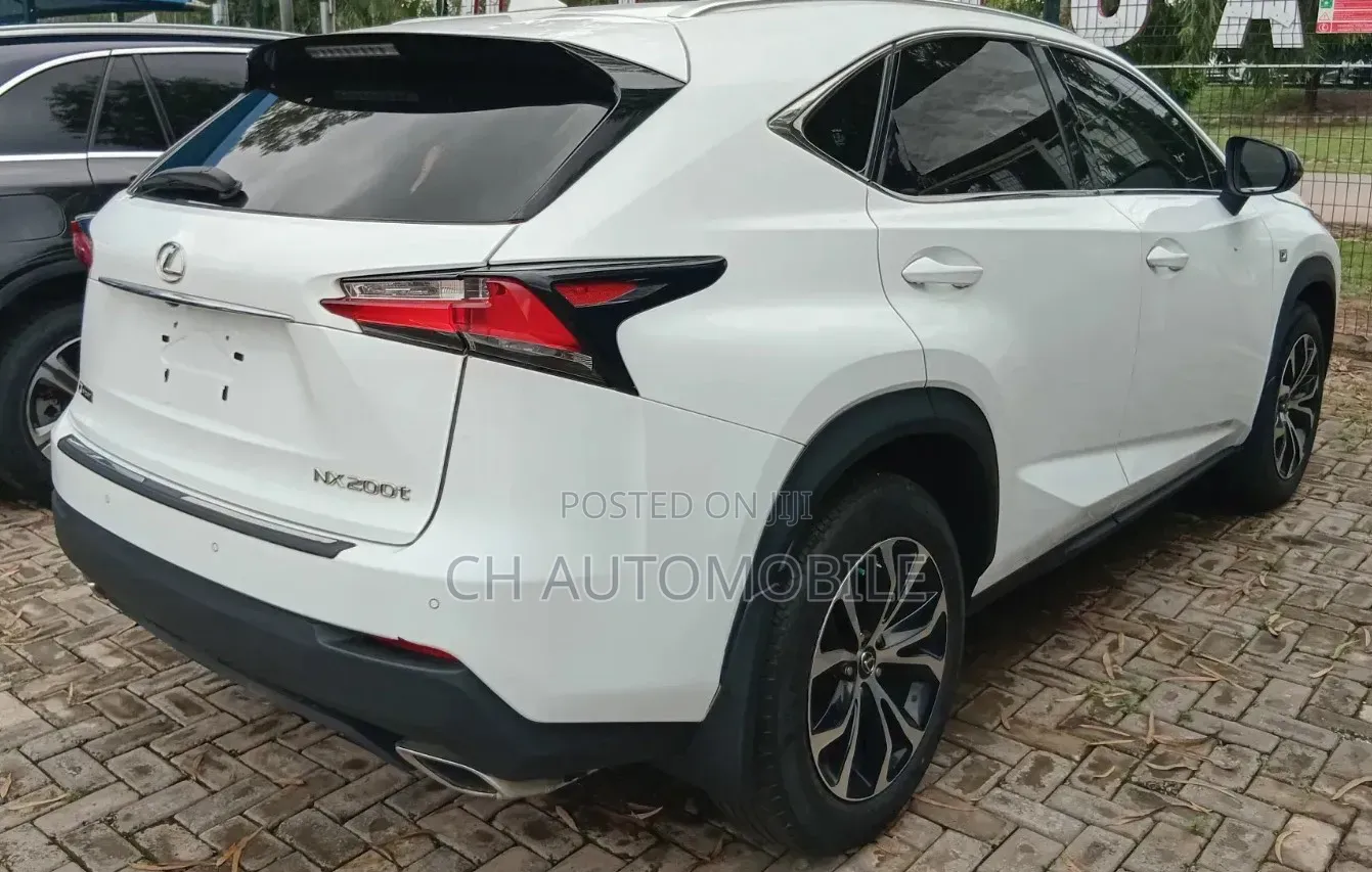 Lexus NX 200t AWD 2017 Off white