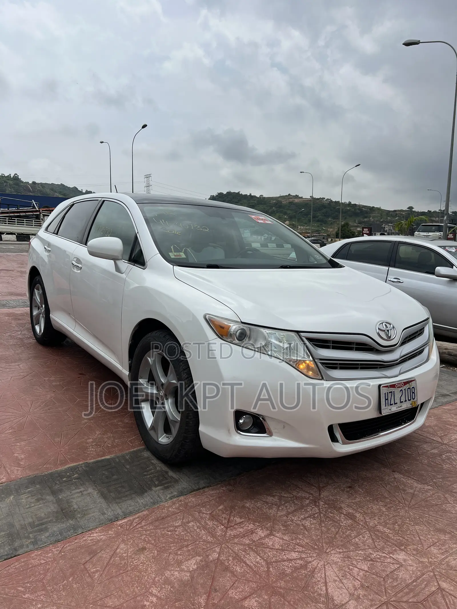 Toyota Venza 2011 White