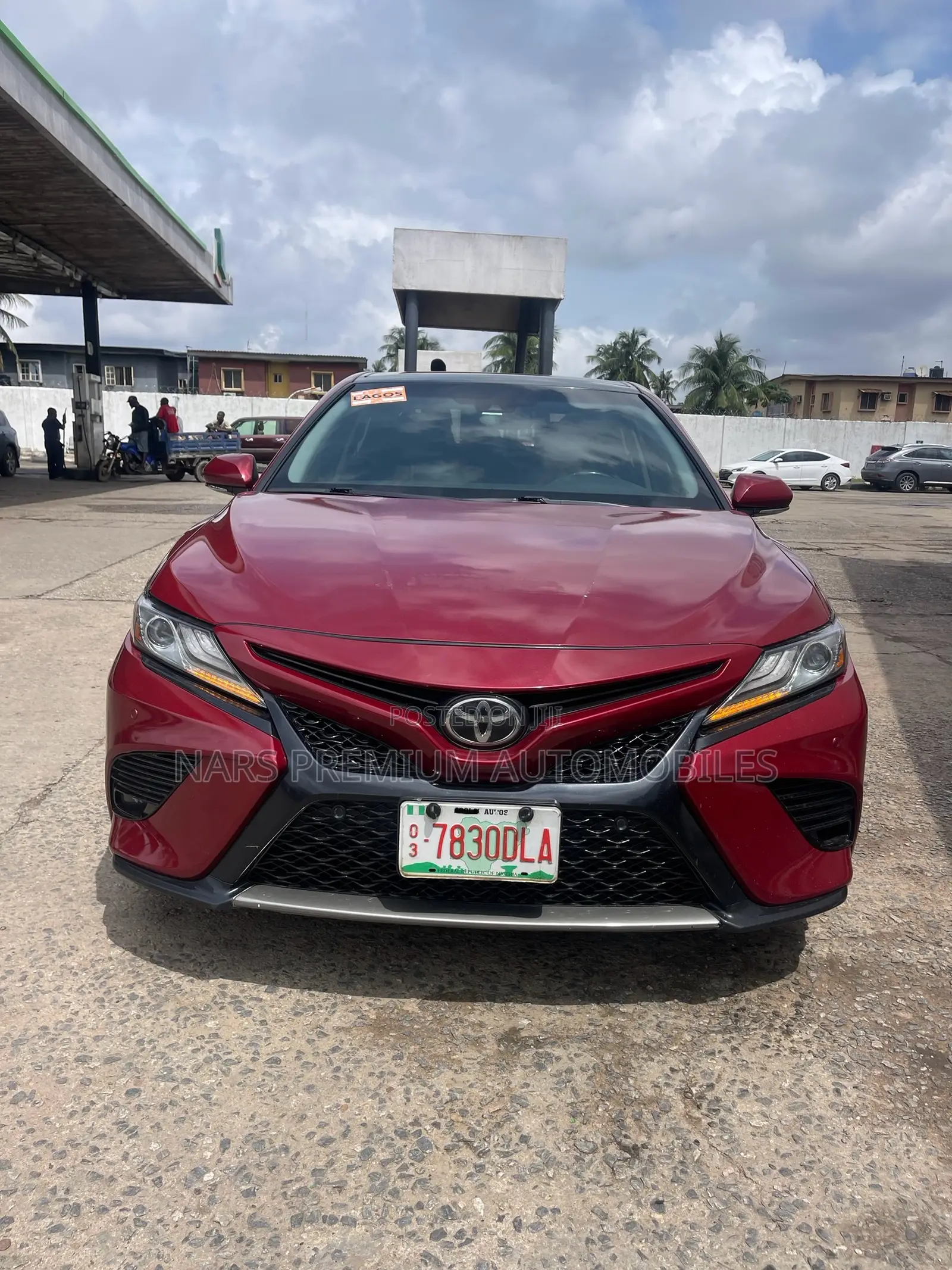 Toyota Camry XSE FWD (2.5L 4cyl 8AM) 2018 Burgundy