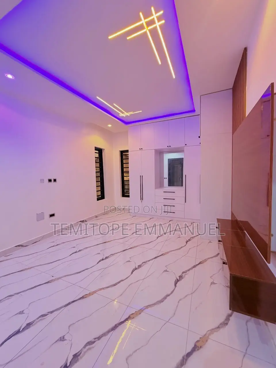 Furnished 5bdrm Duplex in GRA Phase 1 for sale