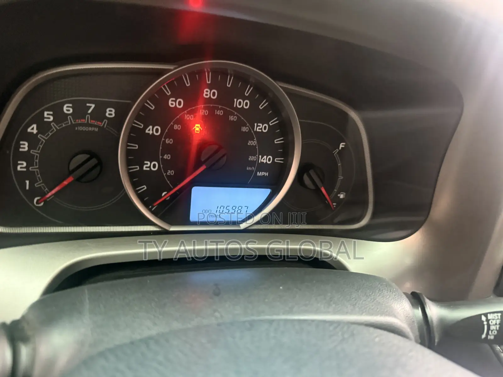 Toyota RAV4 XLE 4dr SUV (2.5L 4cyl 6A) 2014 White