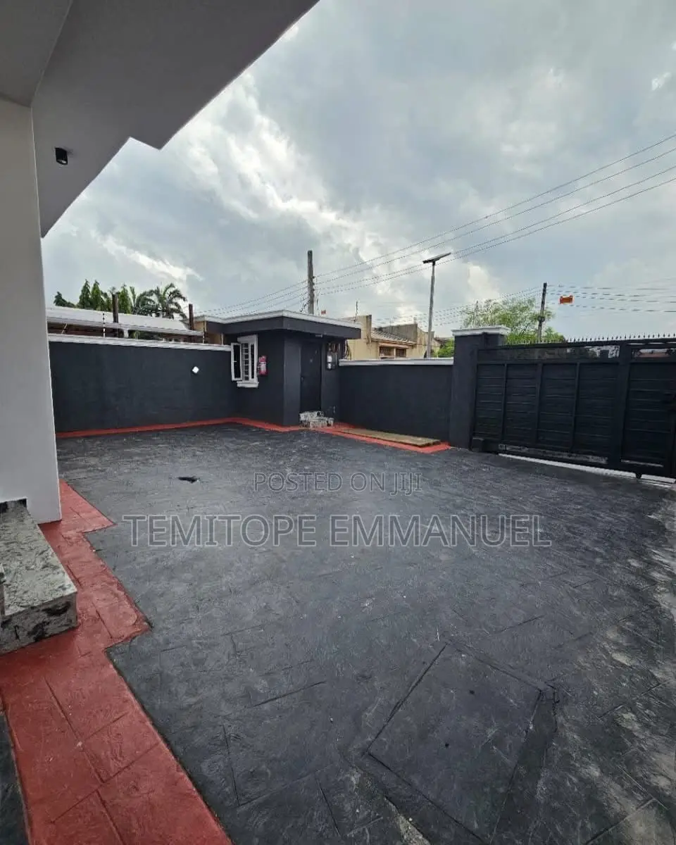Furnished 5bdrm Duplex in Omole Phase 1 for sale