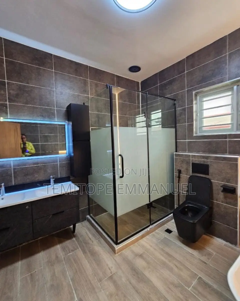 Furnished 5bdrm Duplex in Omole Phase 1 for sale