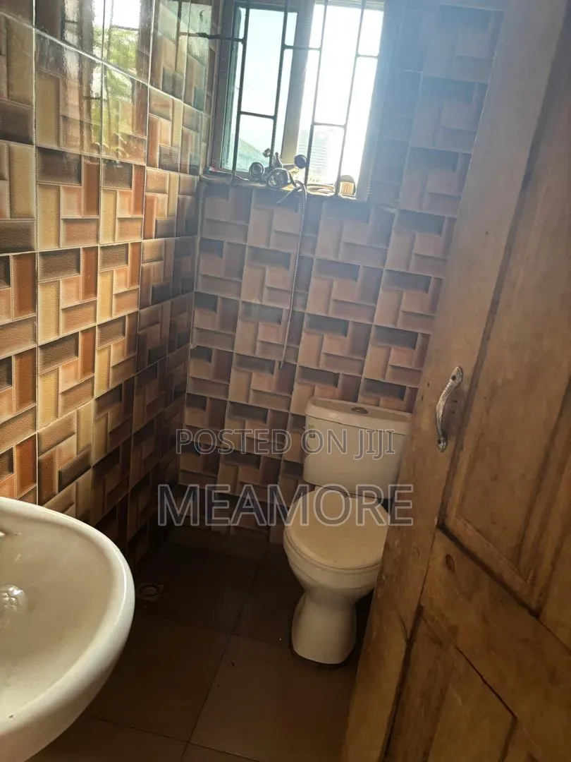 2bdrm Apartment in Iraye, Epe for rent