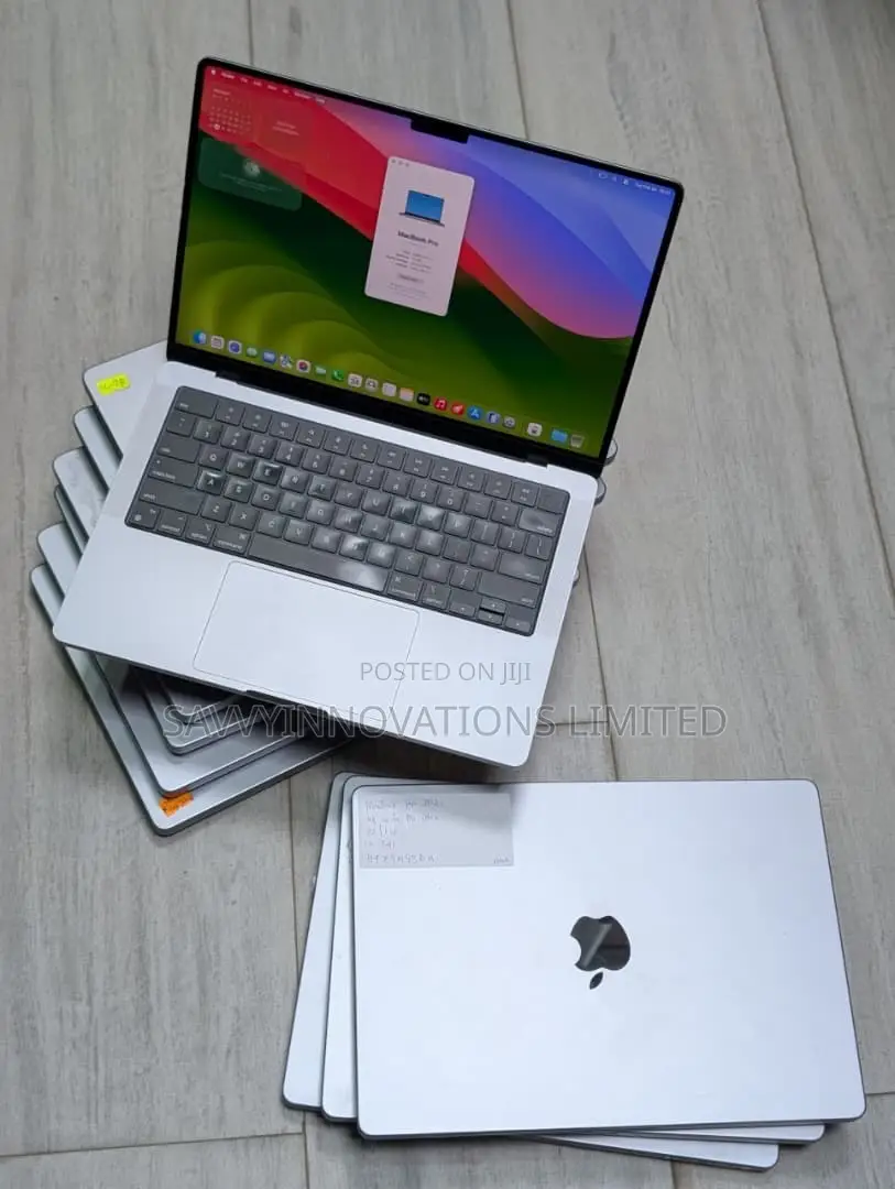Laptop Apple MacBook Pro 2021 M1 16GB Apple M1 Pro SSD 512GB