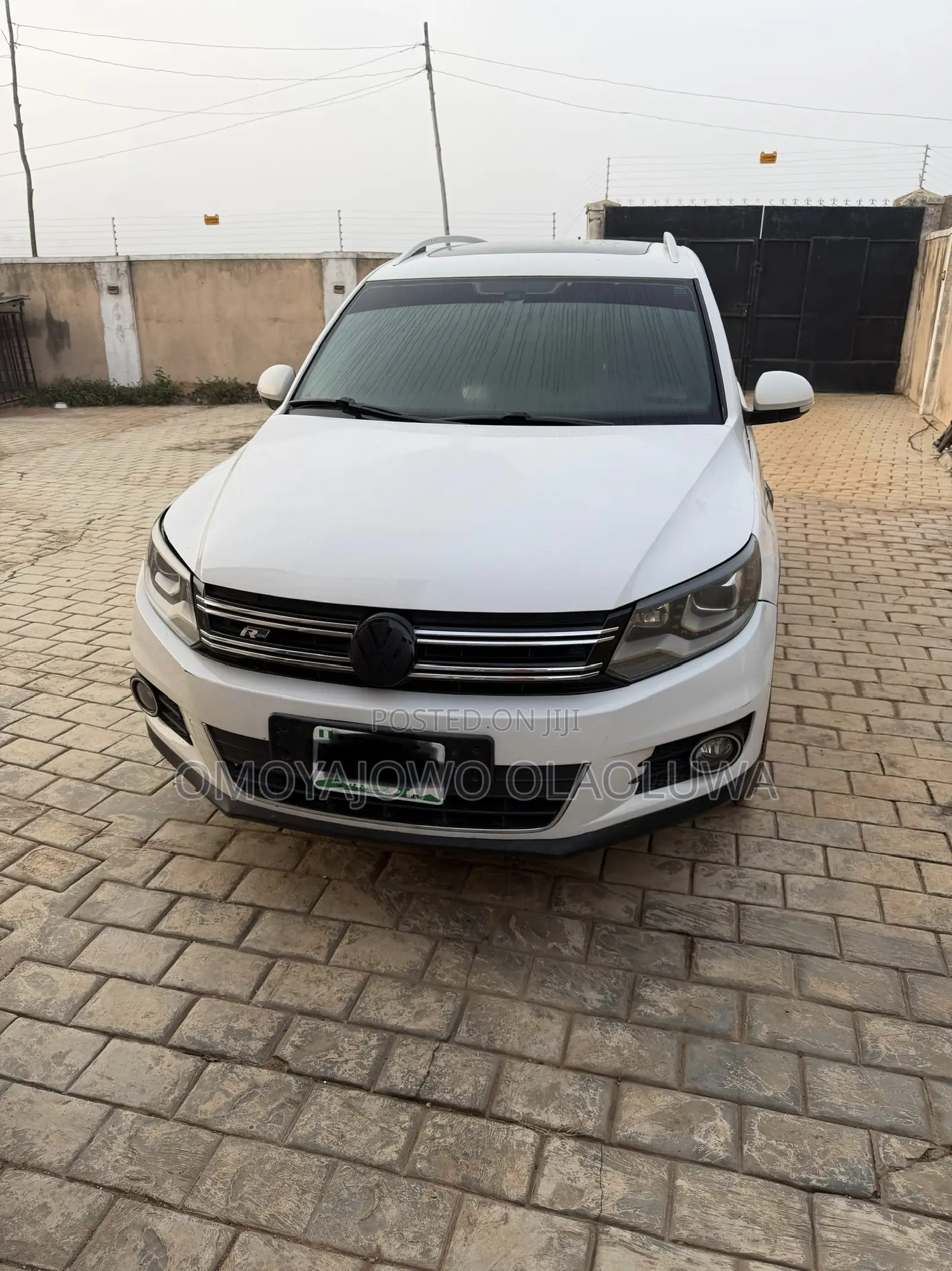 Volkswagen Tiguan R-Line 4dr SUV (2.0L 4cyl Turbo 6A) 2014 White