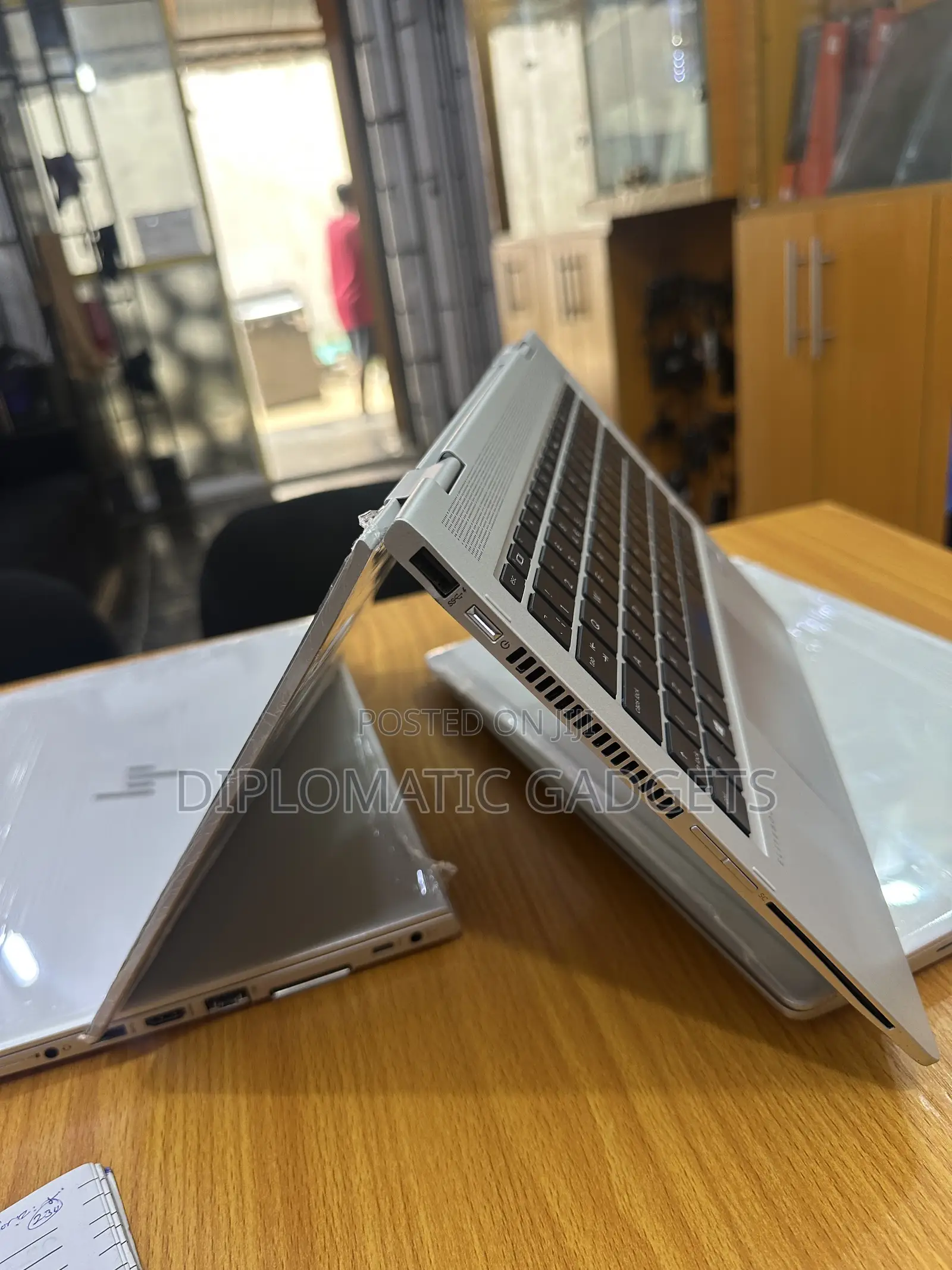 Laptop HP EliteBook x360 830 G6 8GB Intel Core i5 SSD 256GB