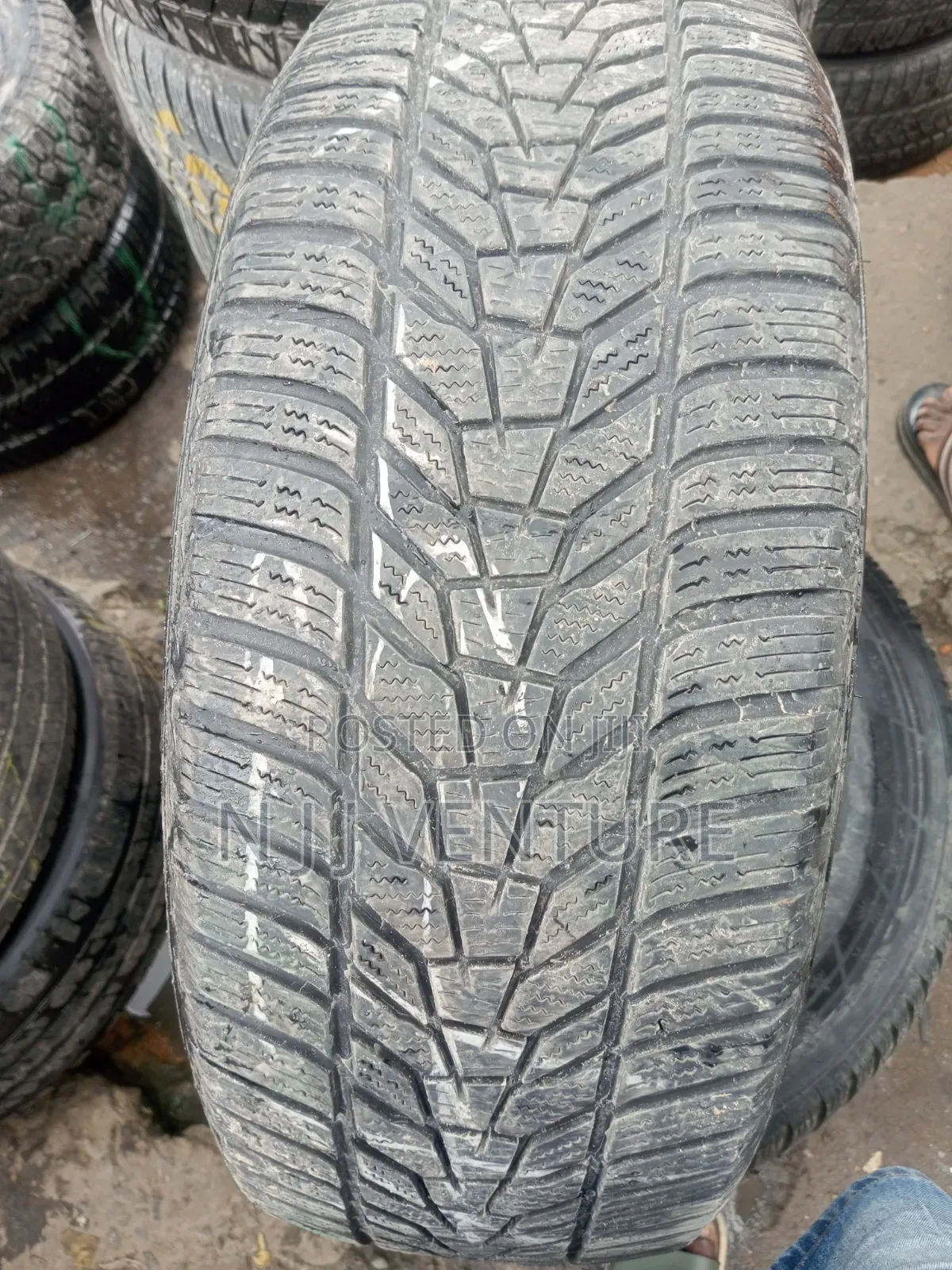 255 60 R18 Hankoon Tukunbo
