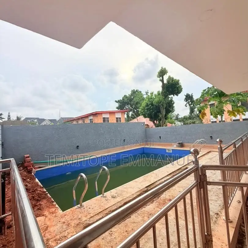 Furnished 4bdrm Duplex in Oregun for sale