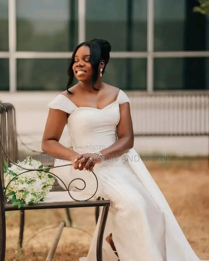 Luxury Ivory Silk Off-Shoulder Wedding Gown