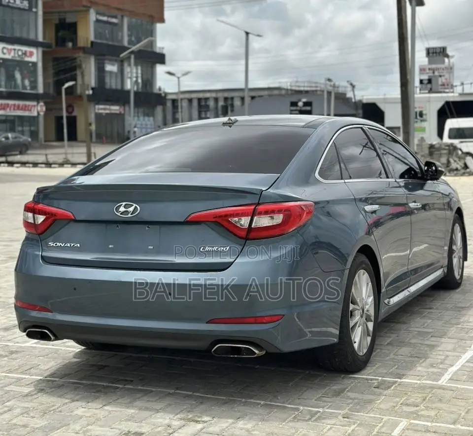 Hyundai Sonata 2015 Blue