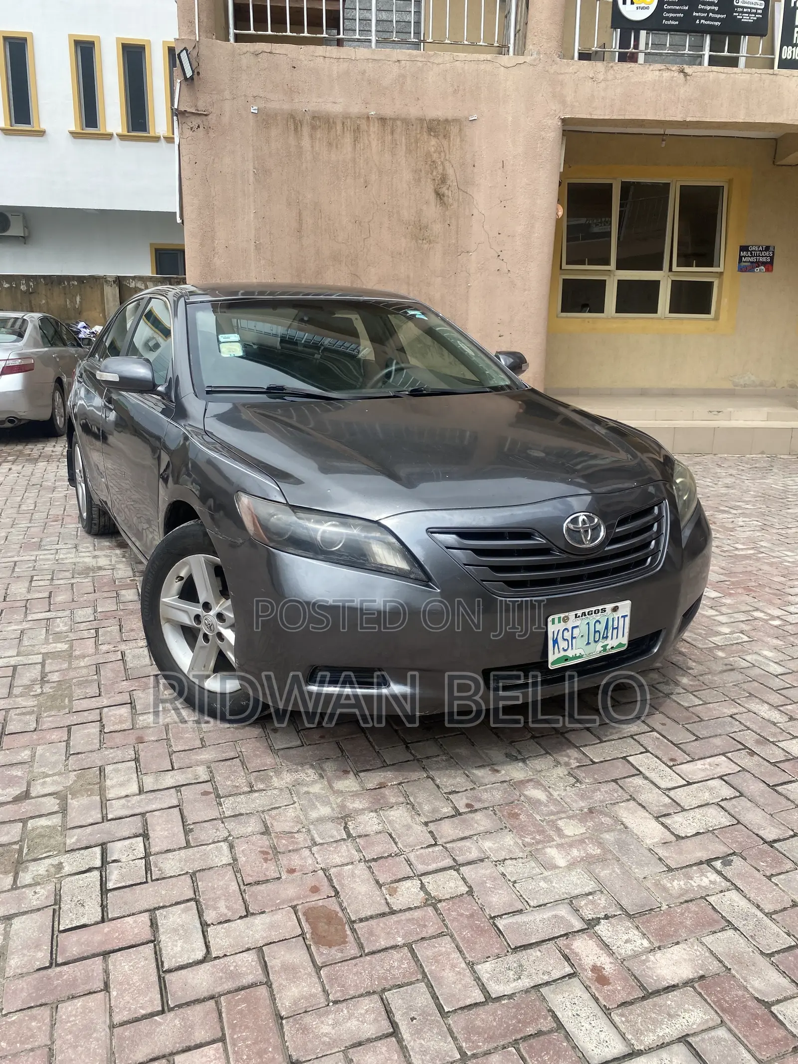 Toyota Camry 2009 Gray
