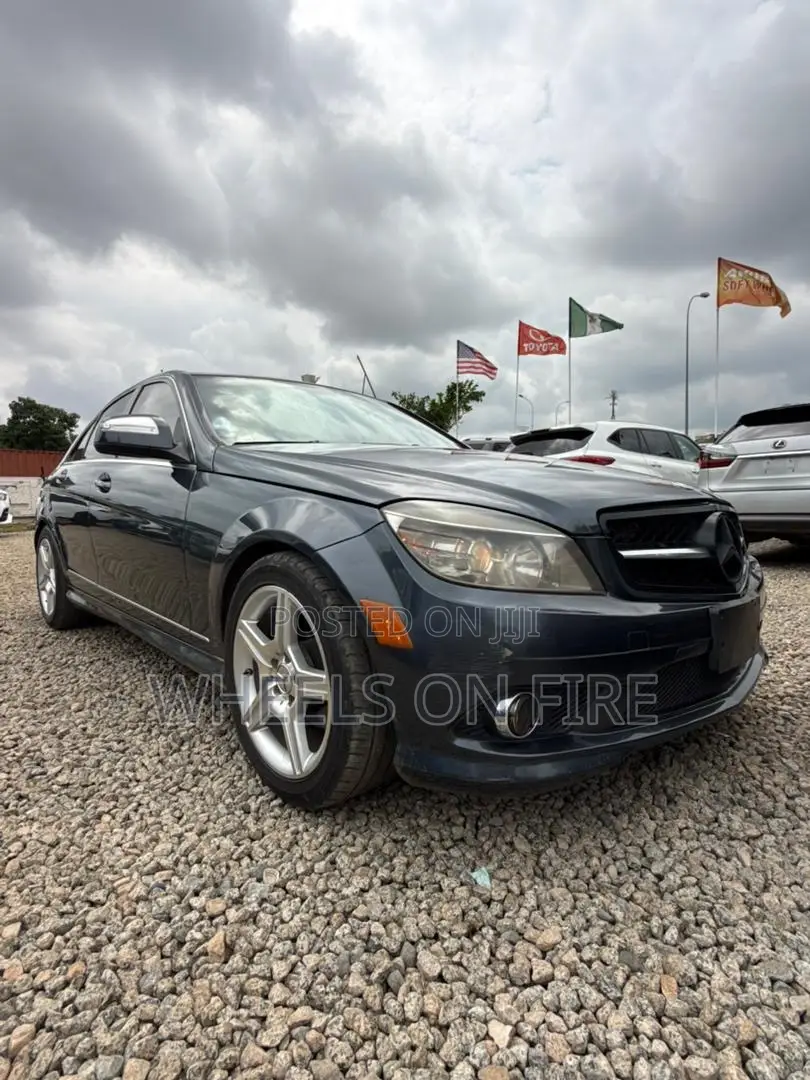 Mercedes-Benz C300 Luxury Sedan AWD (3.0L 6cyl 7A) 2008 Gray