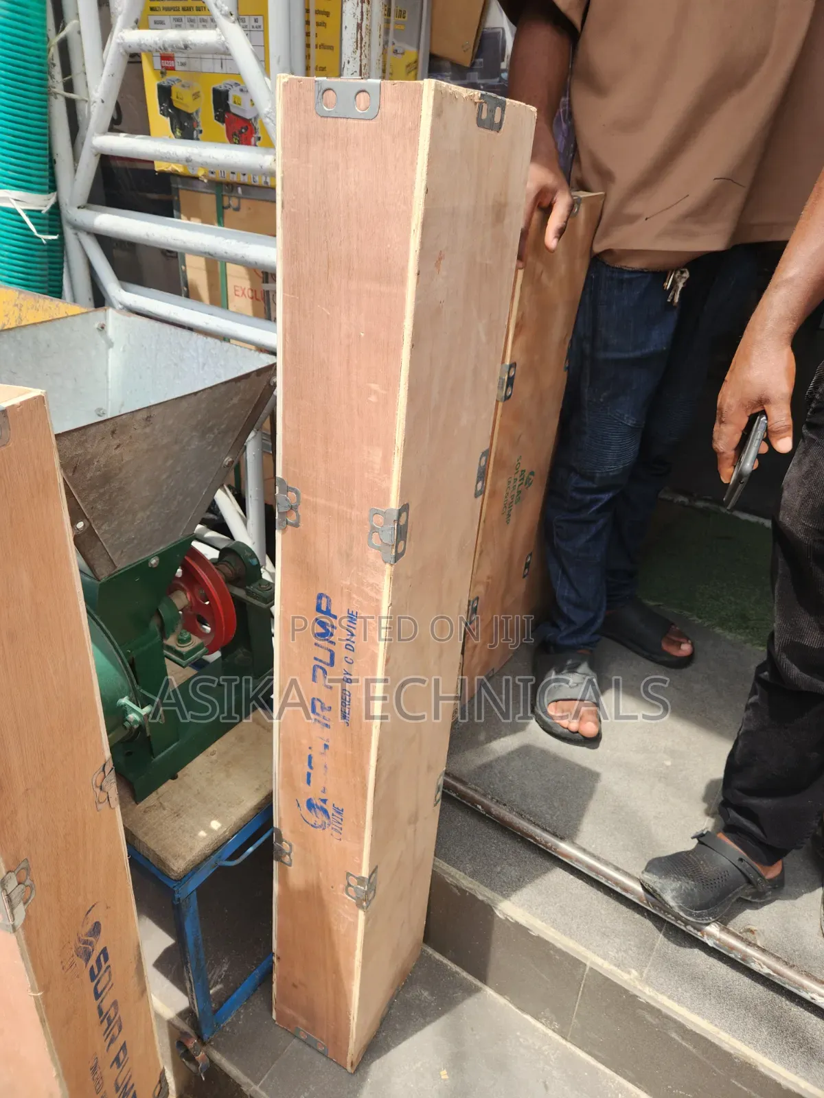 Solar Submersible Pump