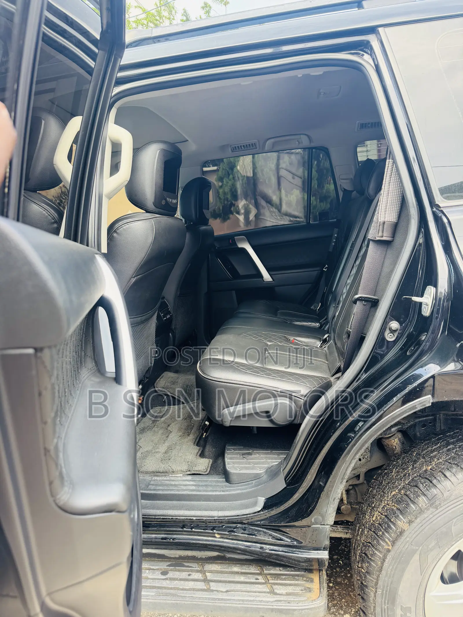 Toyota Land Cruiser Prado 4.0 Petrol TX-L 2016 Black