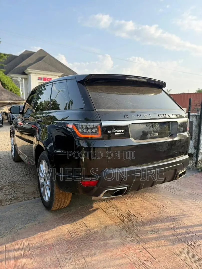Land Rover Range Rover 3.0L Supercharged HSE 2014 Black