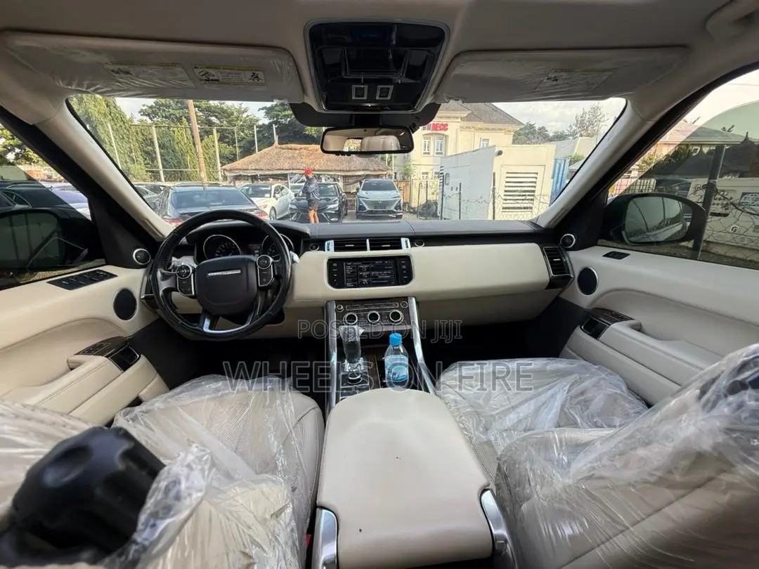 Land Rover Range Rover 3.0L Supercharged HSE 2014 Black