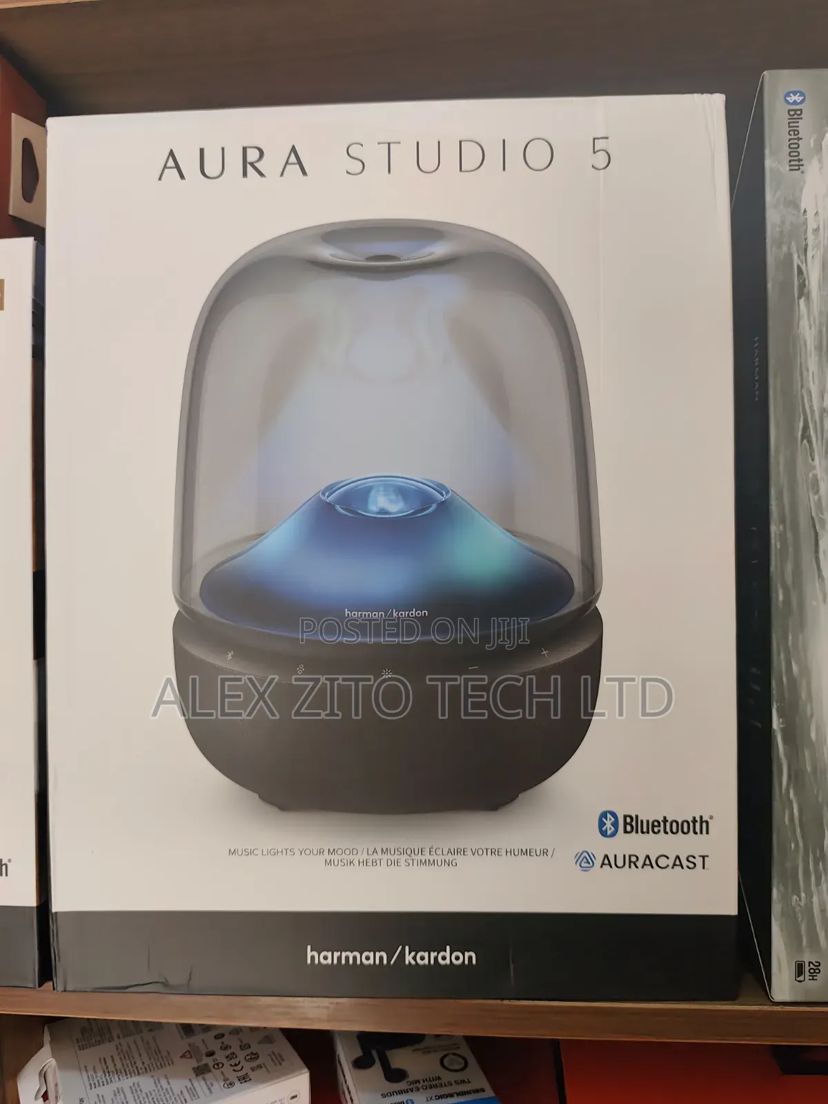 Aura Studio 5