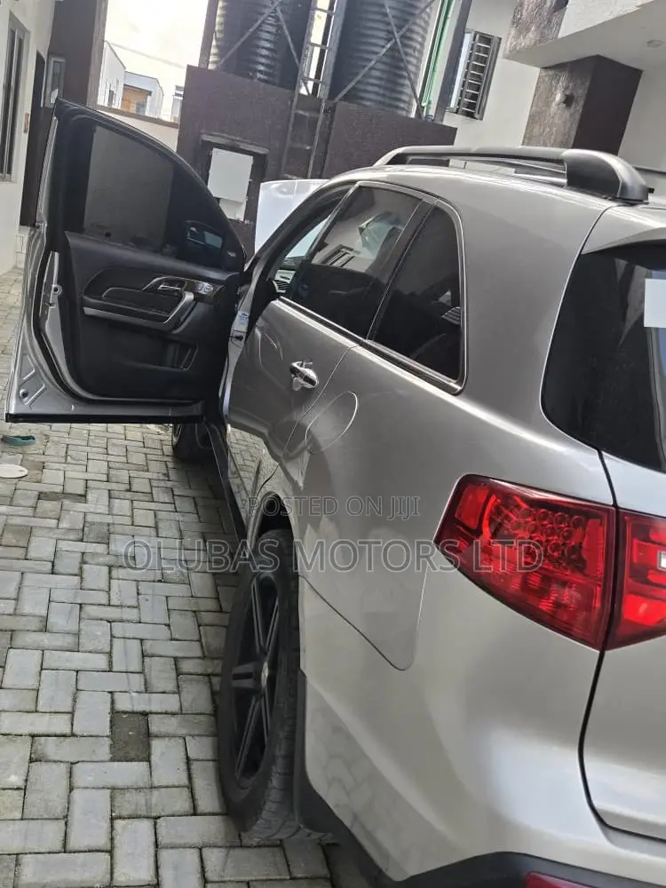 Acura MDX 2010 Silver