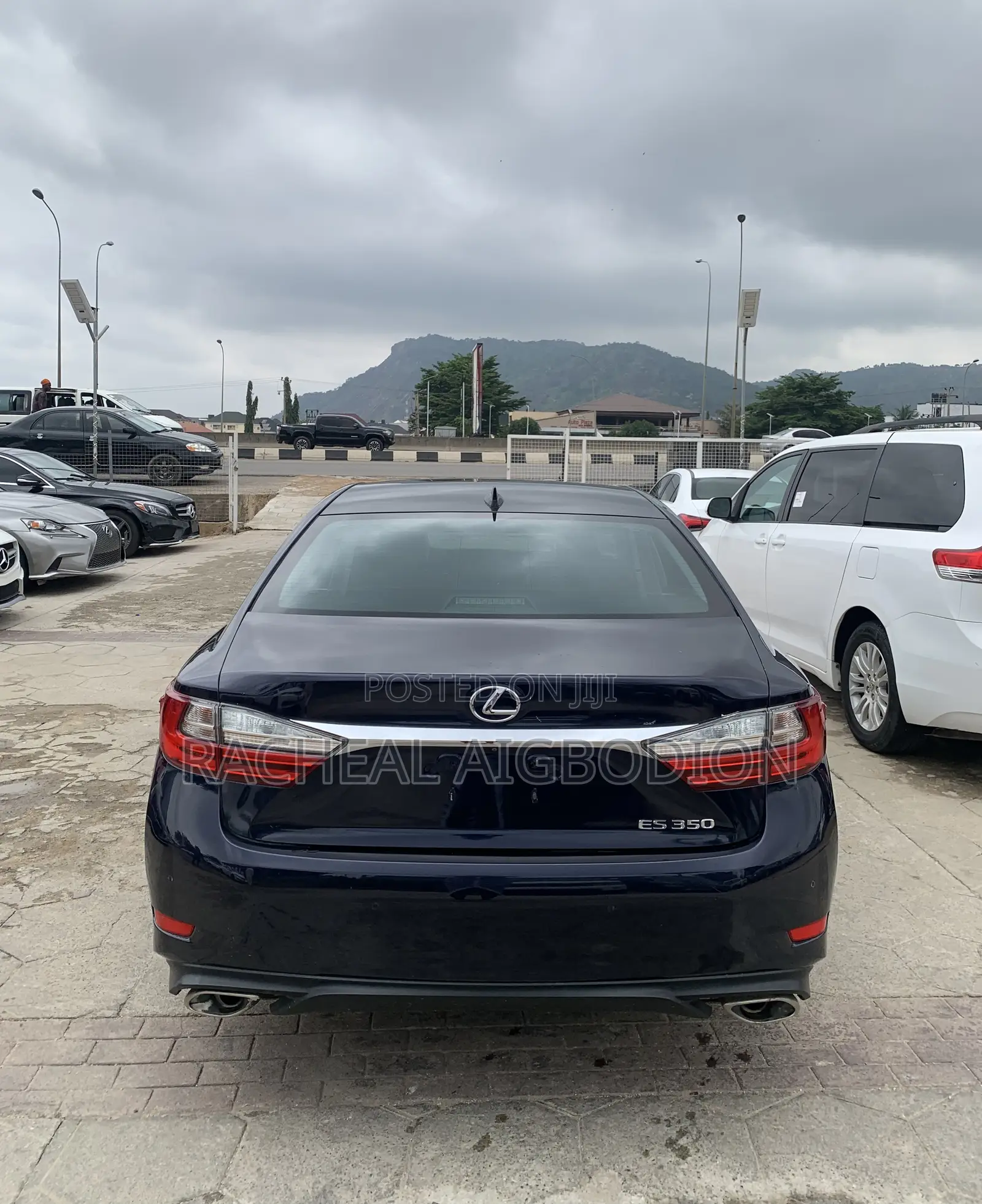 Lexus ES 2018 Blue