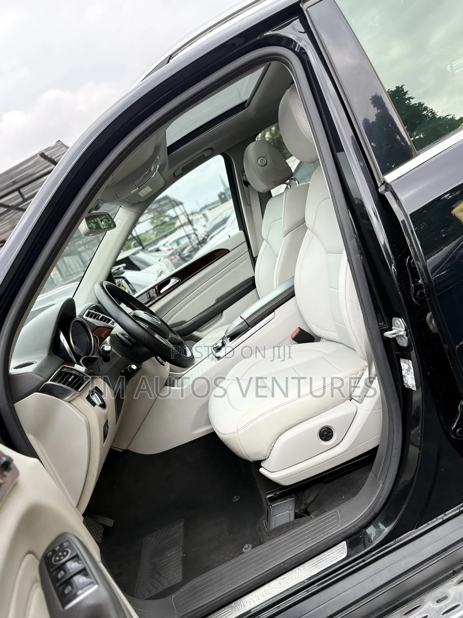 Mercedes-Benz M Class 2012 Black