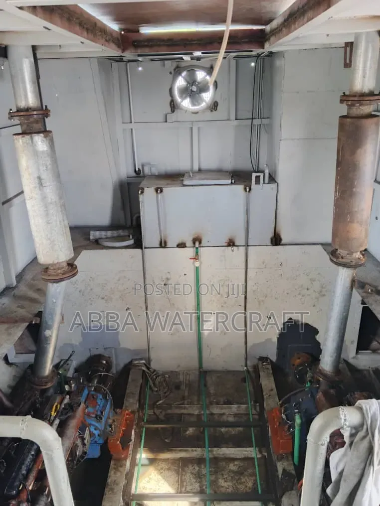 Functional 1,000hp Double Screw Tug Boat for Sale