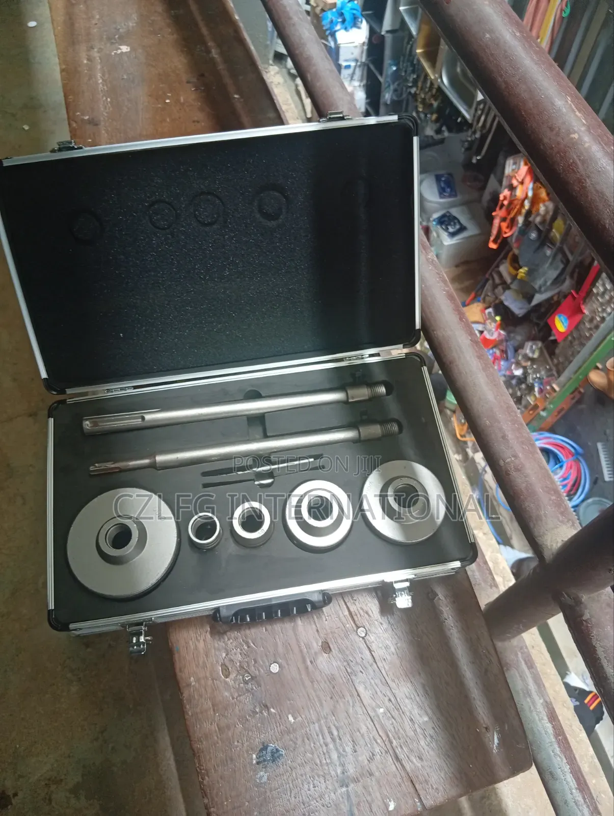 9pc Concrete Hole Saw Set