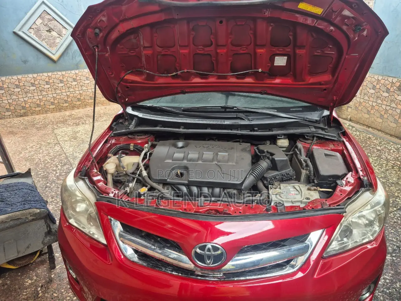 Toyota Corolla LE 4dr Sedan (1.8L 4cyl 4A) 2012 Red